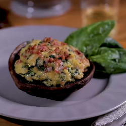 Portobellos rellenos con panceta